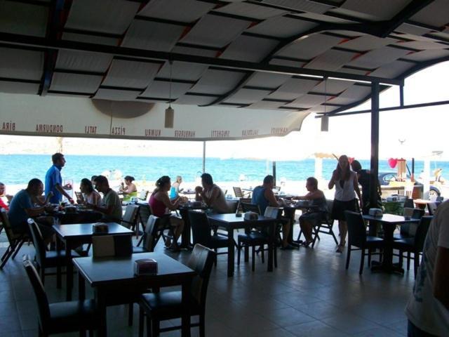 Kerman Hotel Çeşme Exterior foto