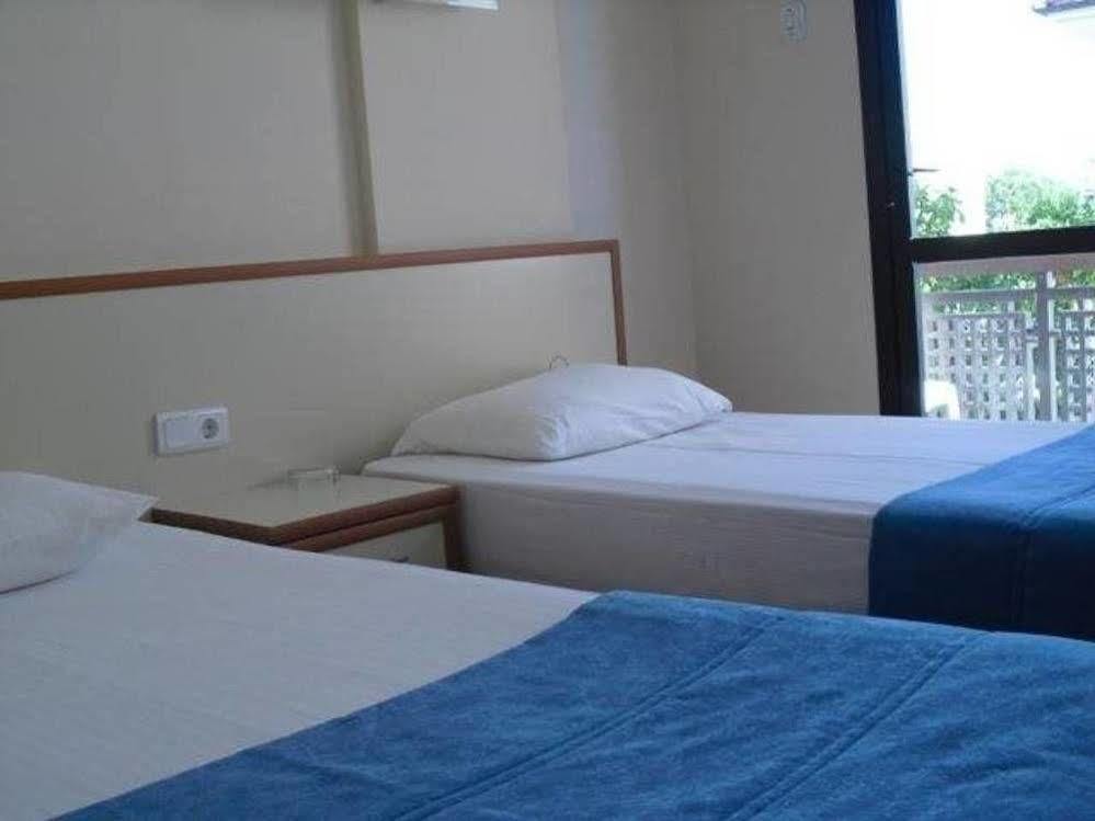 Kerman Hotel Çeşme Exterior foto